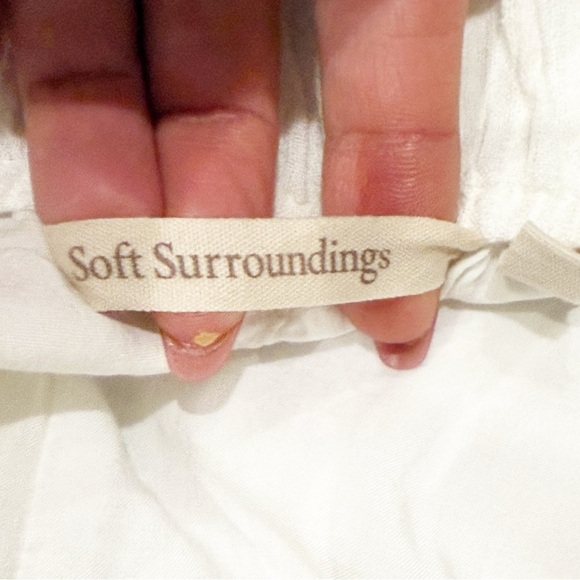 SOFT SURROUNDING WHITE  BUTTON UP SIDE HEM DETAIL PANTS PXL - Picture 6 of 8